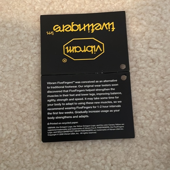 Vibram five finger shoes - Picture 3 of 16